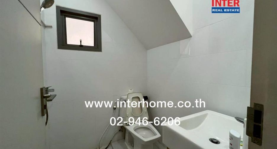 For sale 3 ベッドルーム house in Prawet, Bangkok