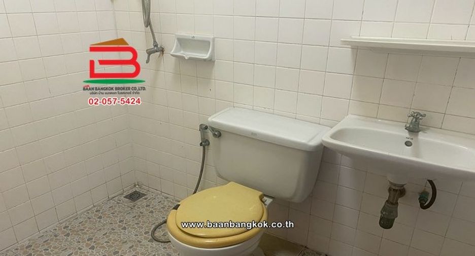 For sale 2 bedrooms retail Space in Bang Khen, Bangkok