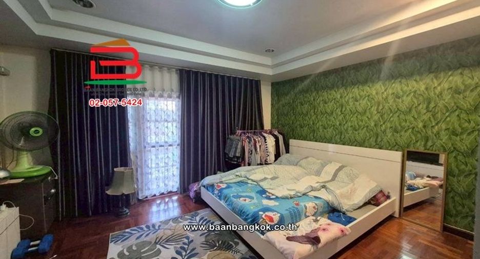 For sale 5 bedrooms townhouse in Bang Yai, Nonthaburi