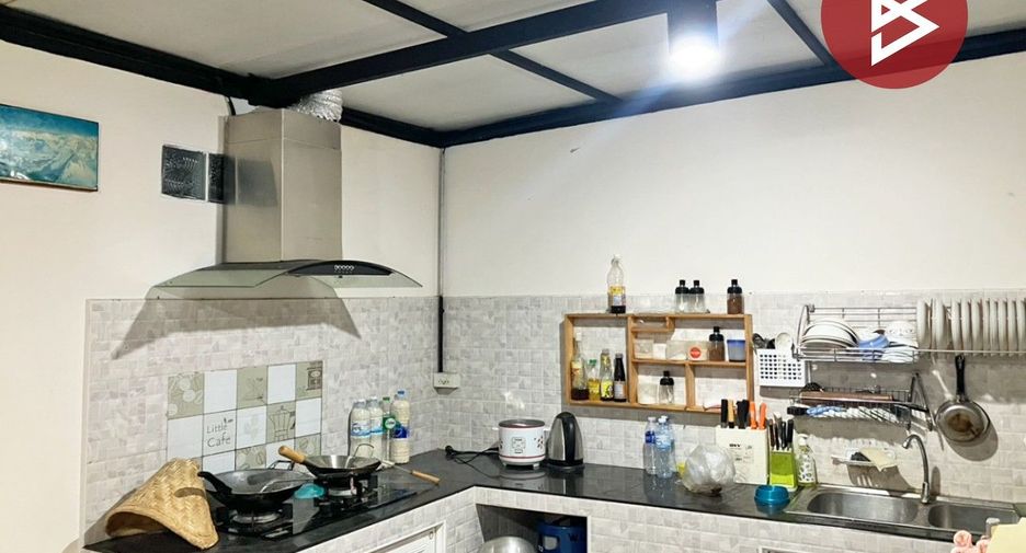 For sale 4 bedrooms townhouse in Bang Bo, Samut Prakan