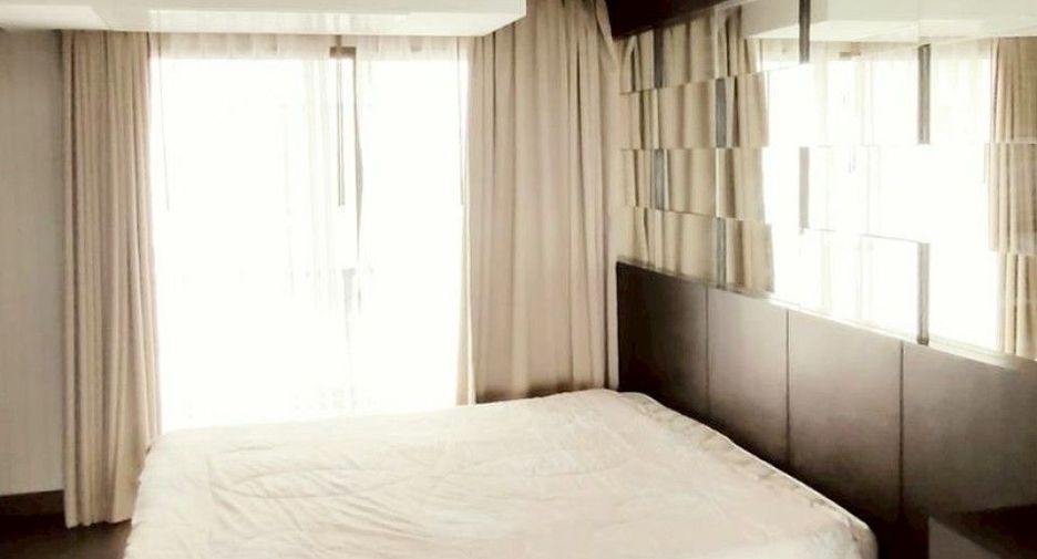 Casa adosada en venta de 3 habitaciones en Mueang Pathum Thani, Pathum Thani