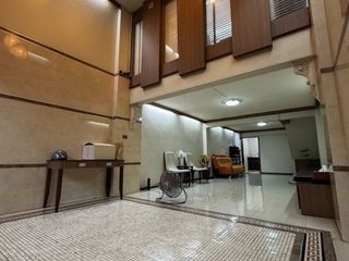 出租 3 卧室 商业空间 在 Bang Rak, 曼谷