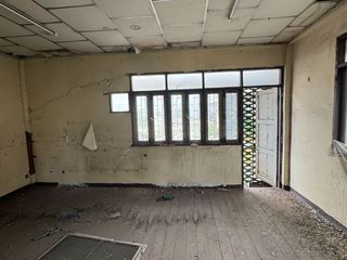 À vendre 3 chambres local commercial à Bang Kruai, Nonthaburi