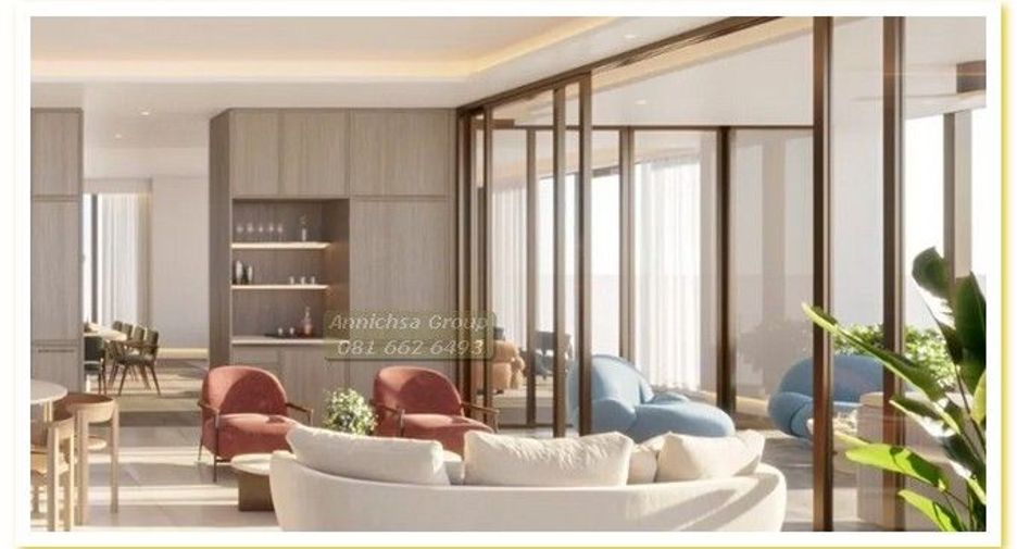 For sale 4 bedrooms condo in Khlong Toei, Bangkok