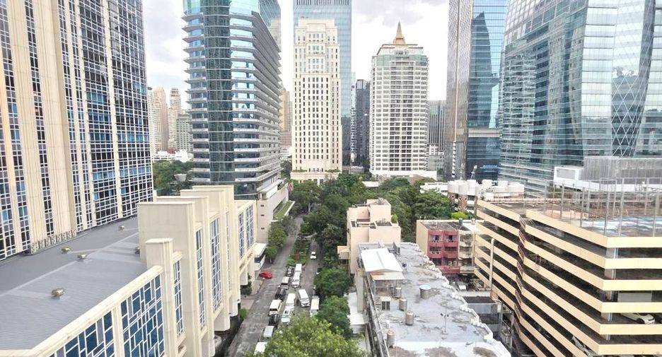 À louer 3 chambres condo à Pathum Wan, Bangkok