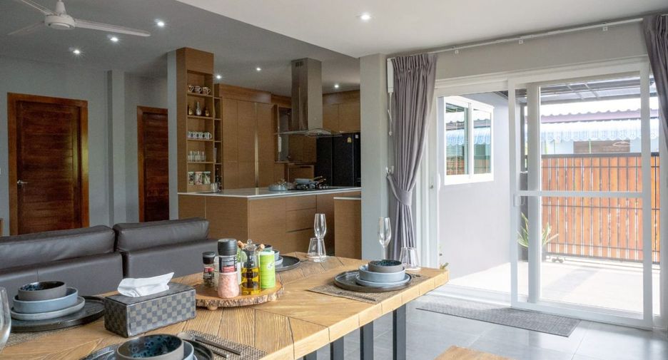 For rent and for sale 4 bedrooms house in Mueang Phuket, Phuket