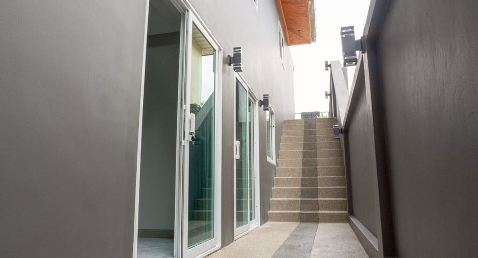 For rent and for sale 4 bedrooms house in Mueang Phuket, Phuket