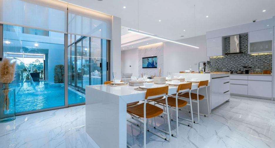 For rent 3 bedrooms villa in Thalang, Phuket