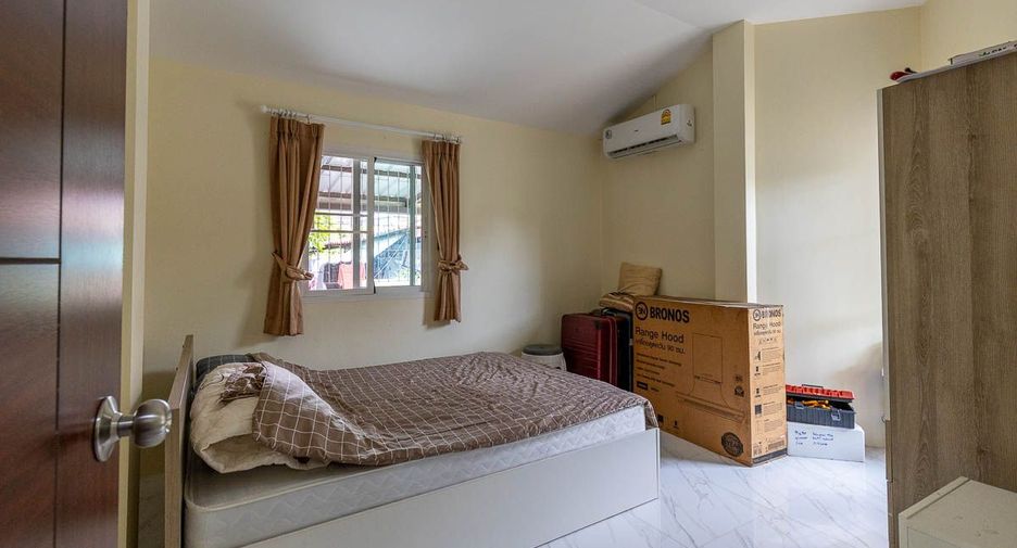 Haus zum Kauf mit 3 Zimmer in Mueang Ubon Ratchathani, Ubon Ratchathani