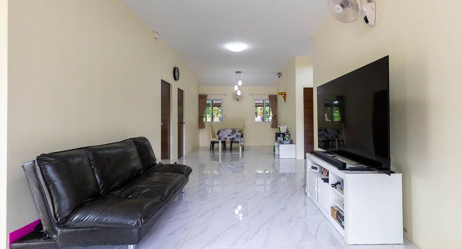 Haus zum Kauf mit 3 Zimmer in Mueang Ubon Ratchathani, Ubon Ratchathani