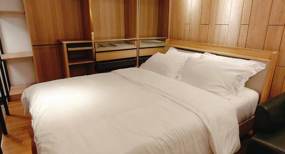 Apartamento con servicios en venta de 9 habitaciones en Bang Yai, Nonthaburi
