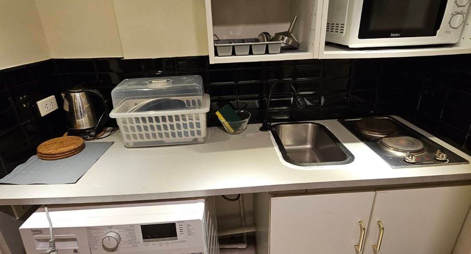 Apartamento con servicios en venta de 9 habitaciones en Bang Yai, Nonthaburi