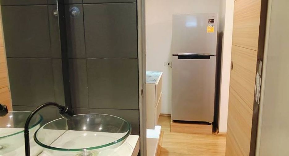 Apartamento con servicios en venta de 9 habitaciones en Bang Yai, Nonthaburi