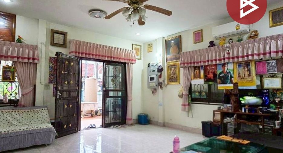 For sale 3 bedrooms house in Mueang Chanthaburi, Chanthaburi