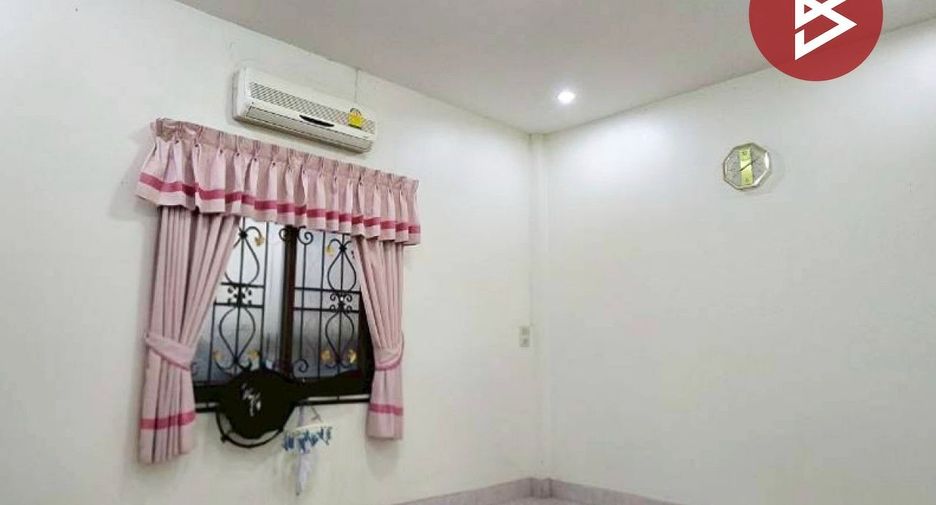 For sale 3 bedrooms house in Mueang Chanthaburi, Chanthaburi