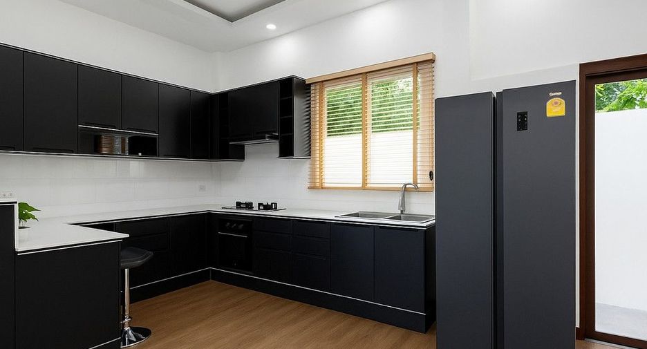 For rent 3 bedrooms house in Bang Lamung, Chonburi