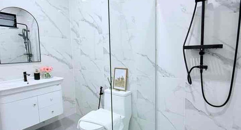 For sale 3 ベッドルーム house in Bang Lamung, Chonburi