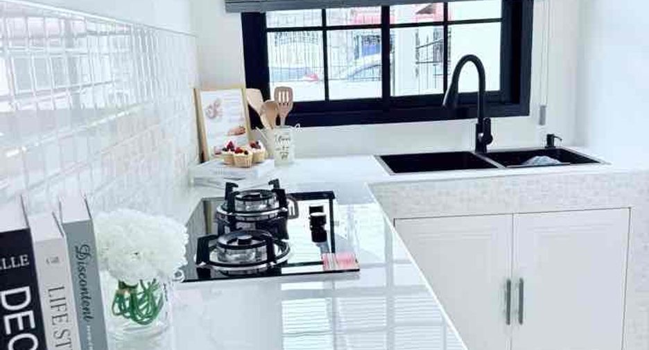 For sale 3 ベッドルーム house in Bang Lamung, Chonburi