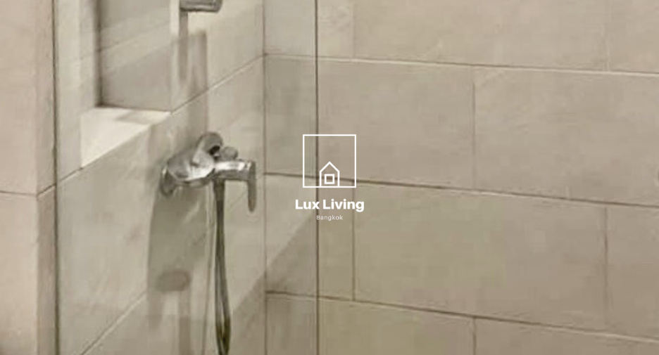For rent 1 bed condo in Ratchathewi, Bangkok