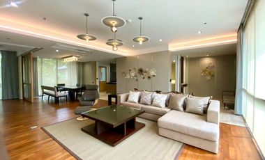 À louer 3 chambres condo à Khlong Toei, Bangkok