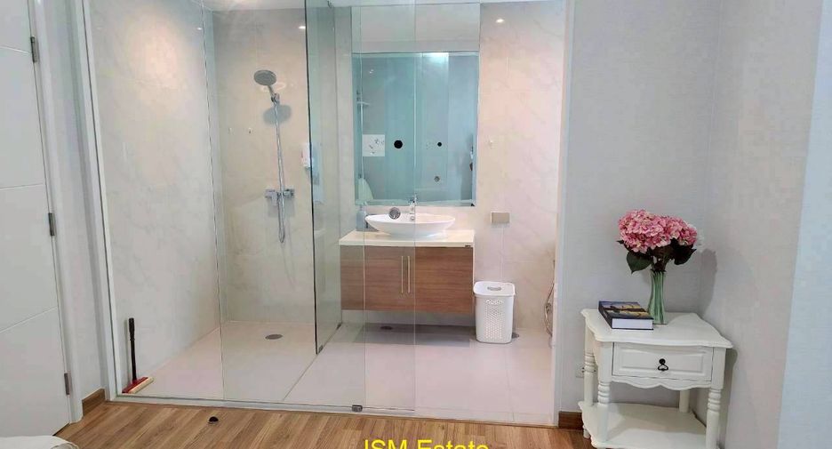 For rent 2 bedrooms condo in Hua Hin, Prachuap Khiri Khan