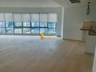 Wohnung zur Miete und zum Kauf mit 4 Zimmer in Khlong Toei, Bangkok