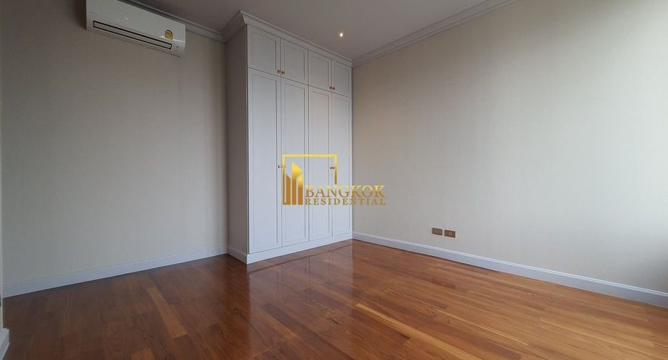 For rent and for sale 4 bedrooms condo in Watthana, Bangkok