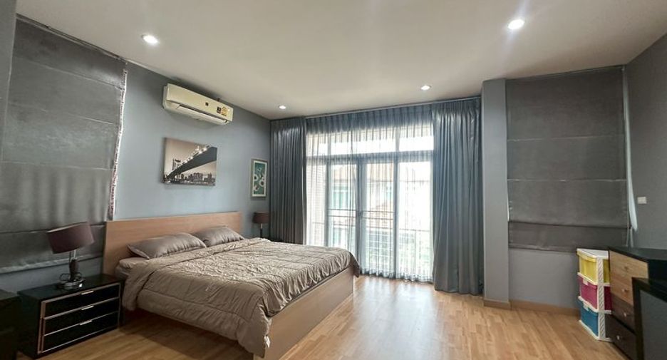 For rent 4 bedrooms house in Si Racha, Chonburi