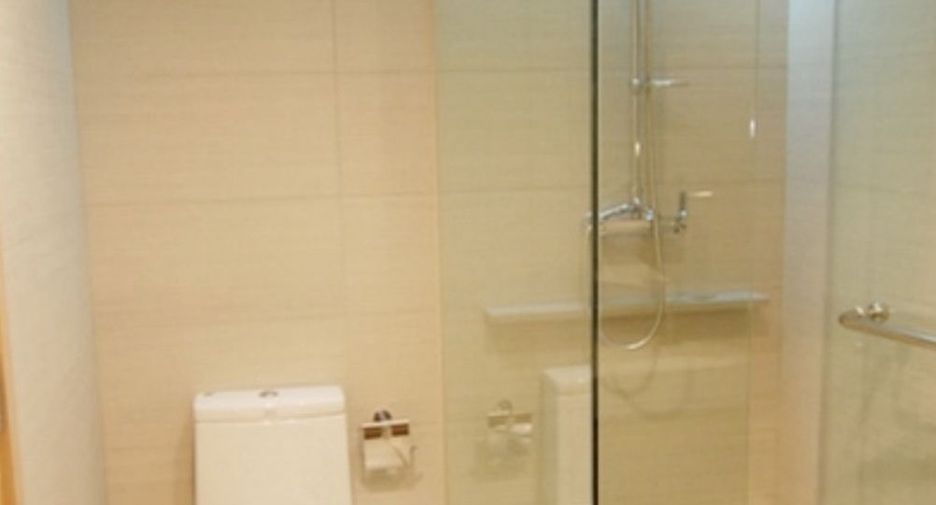 For rent and for sale 1 bed condo in Khlong Toei, Bangkok