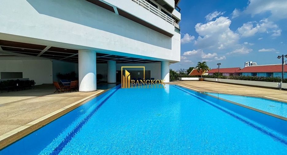 Wohnung zum Kauf mit 4 Zimmer in Rat Burana, Bangkok