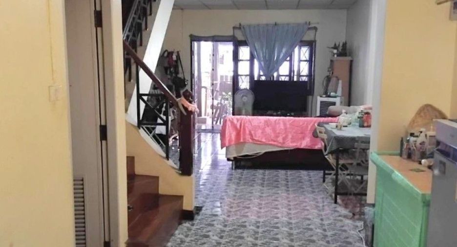 For sale 2 bedrooms townhouse in Min Buri, Bangkok