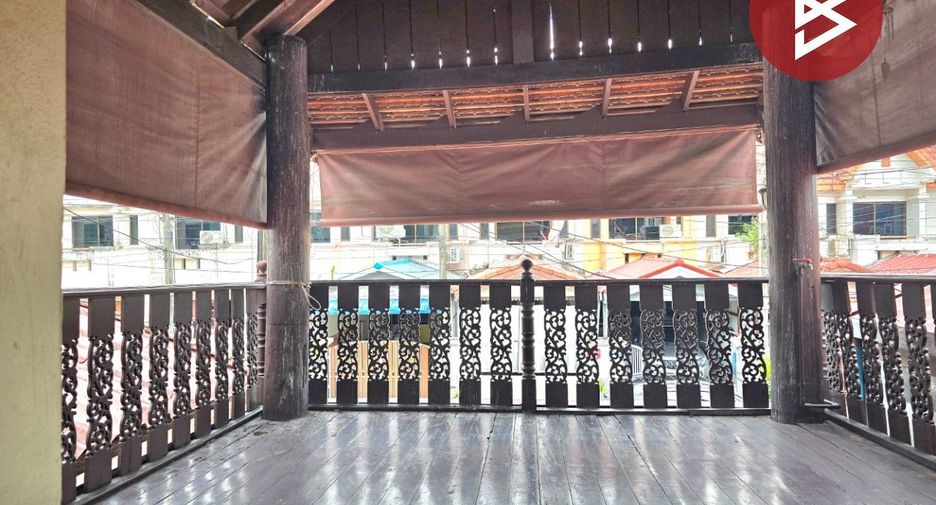 For sale 2 bedrooms townhouse in Min Buri, Bangkok