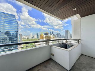 For rent and for sale 3 bedrooms condo in Watthana, Bangkok