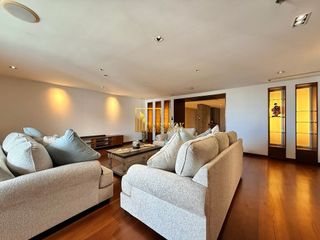 For rent and for sale 3 bedrooms condo in Watthana, Bangkok