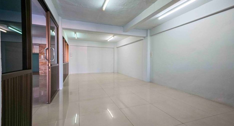 Local comercial en venta en Mueang Samut Prakan, Samut Prakan