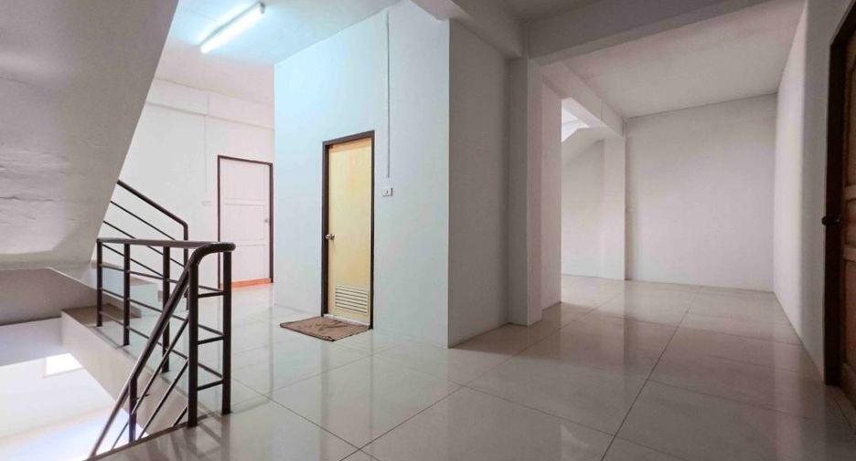 Local comercial en venta en Mueang Samut Prakan, Samut Prakan