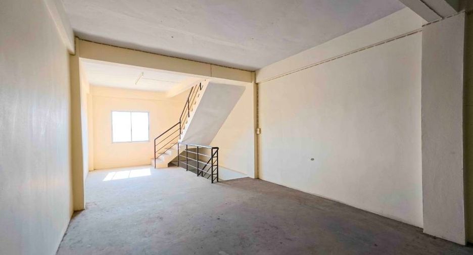 Local comercial en venta en Mueang Samut Prakan, Samut Prakan
