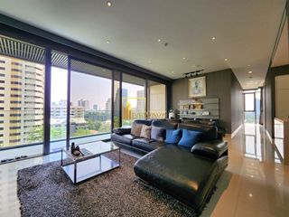 For sale 2 bedrooms condo in Khlong Toei, Bangkok