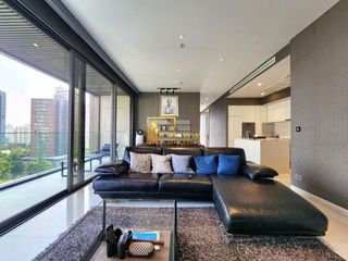For sale 2 bedrooms condo in Khlong Toei, Bangkok