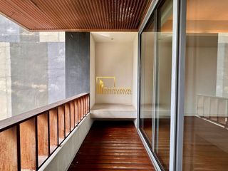 For sale 3 bedrooms condo in Yan Nawa, Bangkok