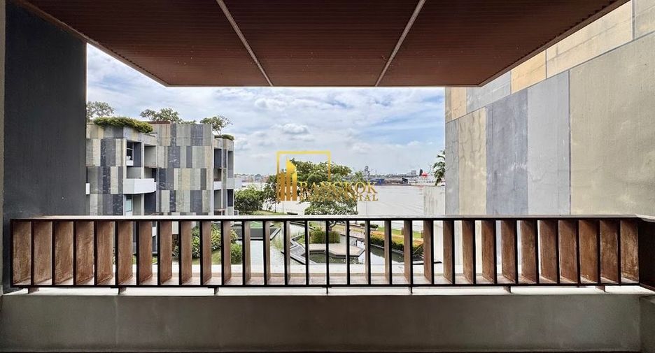 For sale 3 bedrooms condo in Yan Nawa, Bangkok