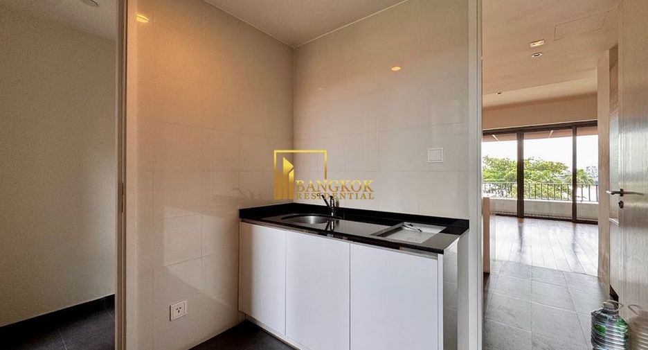 For sale 3 bedrooms condo in Yan Nawa, Bangkok