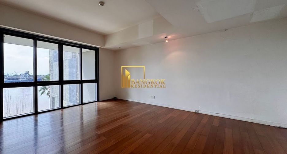 For sale 3 bedrooms condo in Yan Nawa, Bangkok