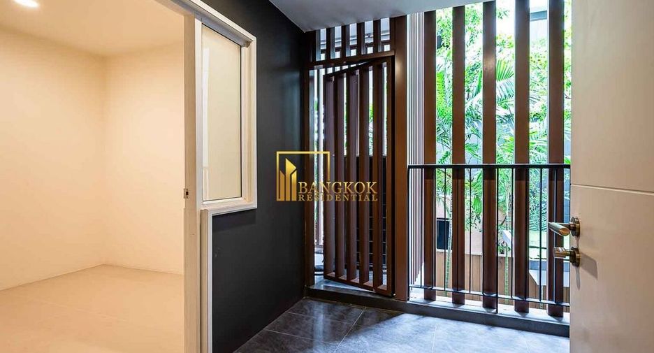 For sale 3 ベッドルーム condo in Suan Luang, Bangkok