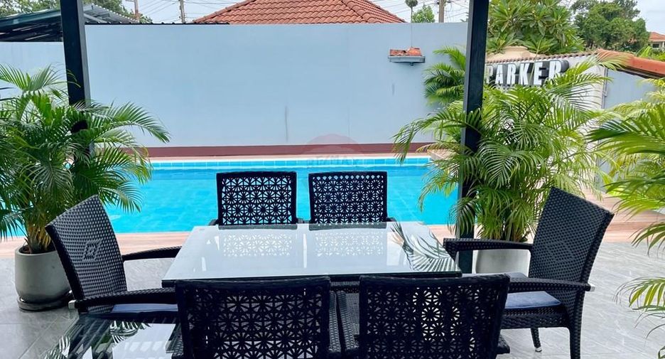 For rent 4 bedrooms villa in Ko Samui, Surat Thani