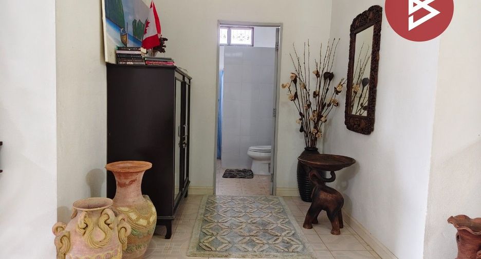 For sale 3 bedrooms house in Mueang Kanchanaburi, Kanchanaburi