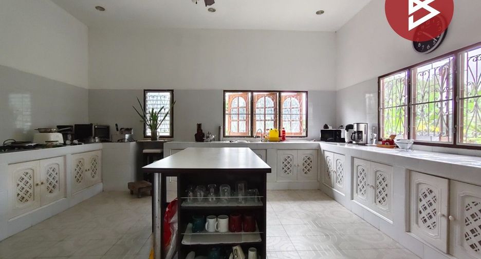 For sale 3 bedrooms house in Mueang Kanchanaburi, Kanchanaburi