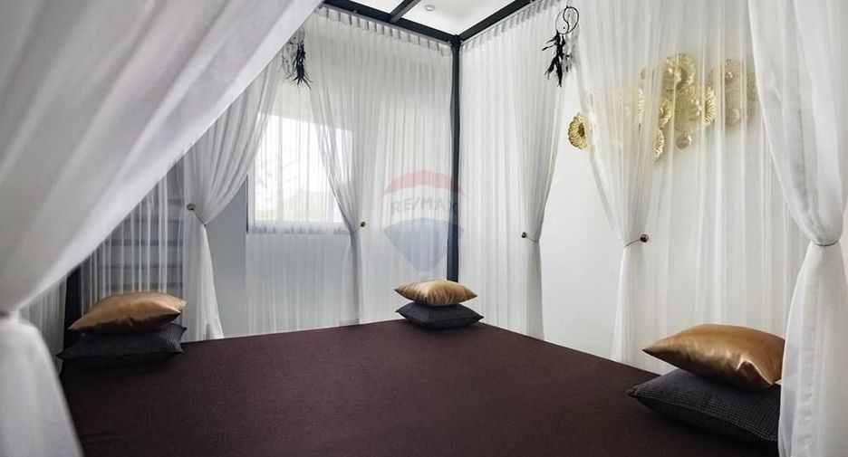 For rent 4 bedrooms villa in Ko Samui, Surat Thani