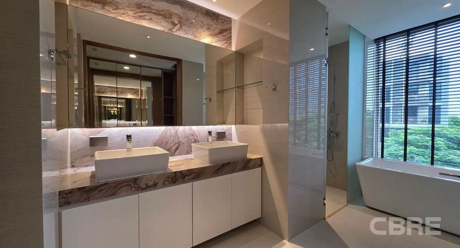 For sale 4 bedrooms condo in Suan Luang, Bangkok