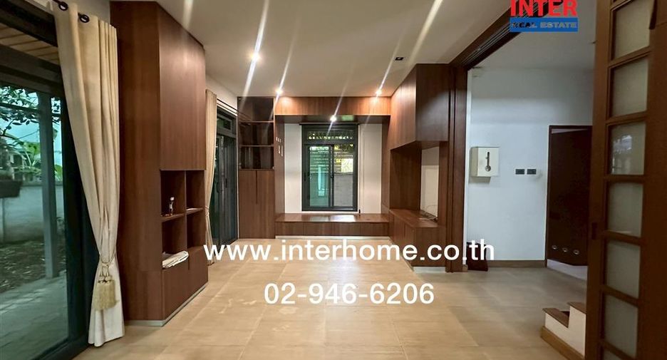 Casa en venta de 4 habitaciones en Bang Kruai, Nonthaburi